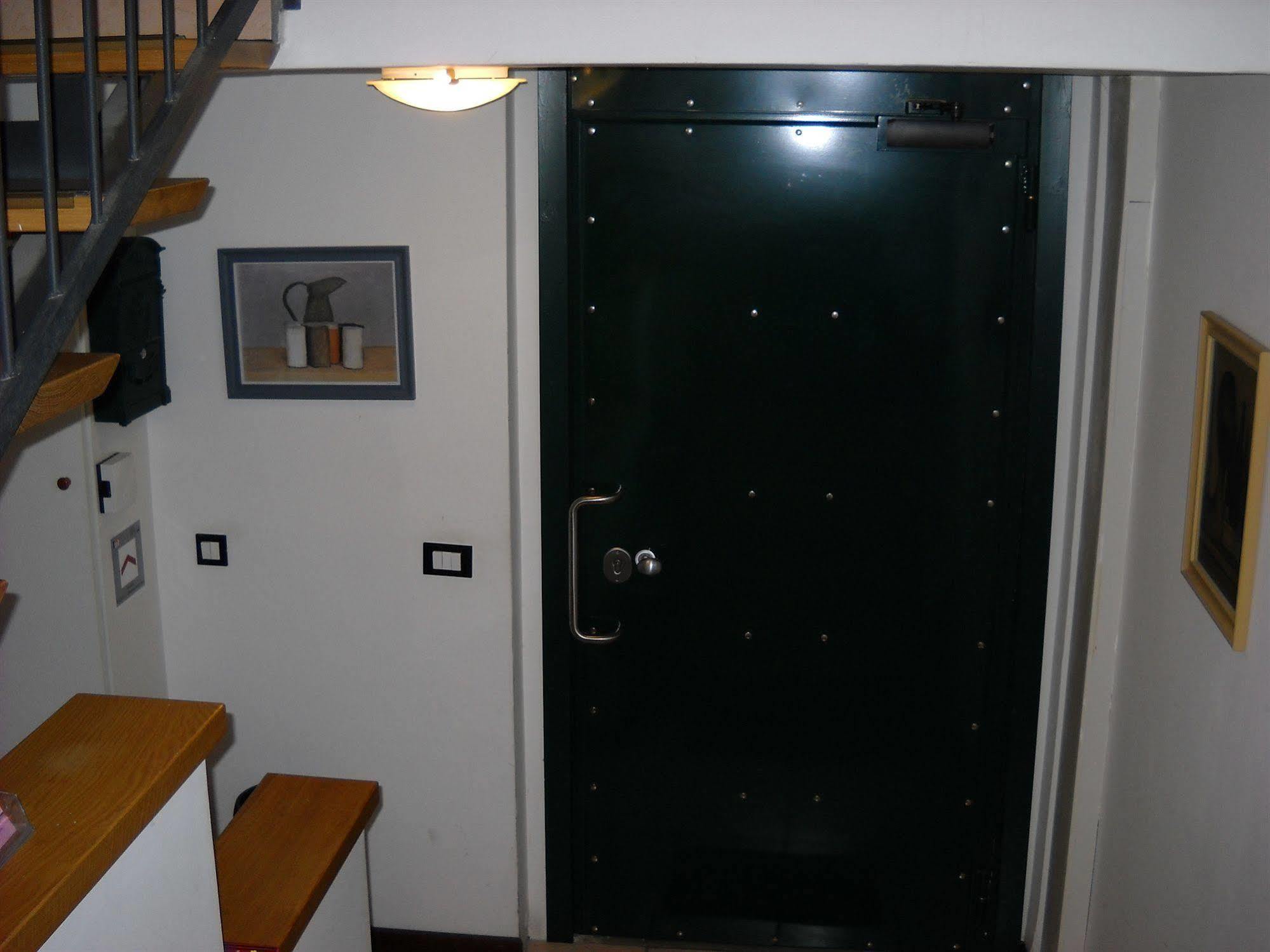 B&B Hope Болонья Экстерьер фото